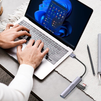 UNITEK TYPE-A TO 4 PORT USB HUB (USB3.0 + 3 x USB2.0) (H1208A)