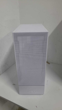 Lian Li SUP01 RGB Beyaz Mid Tower ATX Kasa(OUTLET)