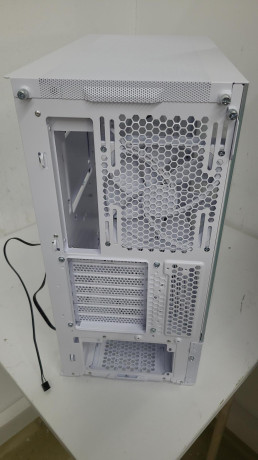 Lian Li Lancool 216 Mesh Beyaz ARGB Mid-To(OUTLET)