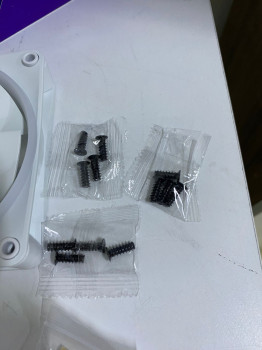 NZXT F120 RGB RF-R12TF-W1 TRIPLE BEYAZ FAN(OUTLET)