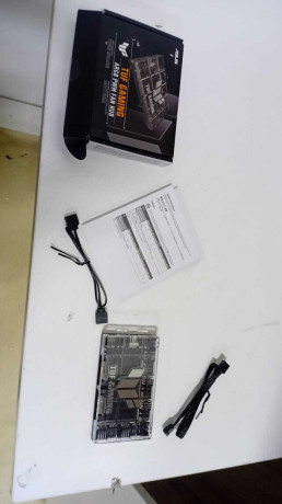 ASUS TUF GAMING ARGB PWM FAN HUB(OUTLET)