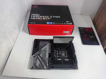ASUS ROG MAXIMUS Z790 HERO BTF INTEL Z790(OUTLET)