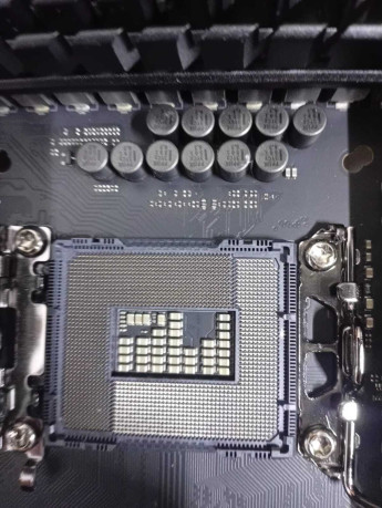 ASUS ROG MAXIMUS Z790 HERO BTF INTEL Z790(OUTLET)