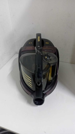 PHİLİPS MARATHON ULTİMATE XB9155/07 650 W (OUTLET)