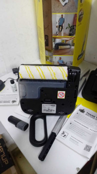 KARCHER FC 2-4  BATARYALI SERT ZEMİN TEMİZ(OUTLET)