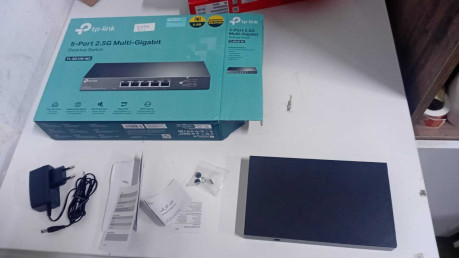 TP-LINK TL-SG105-M2 5 PORT 2.5GBIT GIGABIT(OUTLET)