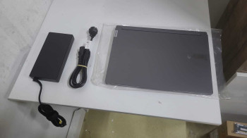 LENOVO 16p 21N50018TR i7-14650HX 32G 1TB 8(OUTLET)