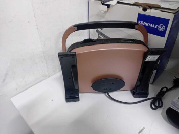 KORKMAZ A329-20 TOSTKOLIK ROSAGOLD 1800W T(OUTLET)