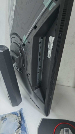 ASUS ROG STRIX XG27ACG 27'''' 180HZ 1MS WQHD(OUTLET)