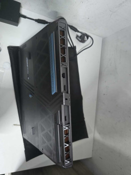 MSI NB VECTOR17 HX AI A2XWHG-086TR ULT 7 M(OUTLET)