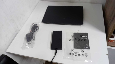 MSI NB KATANA 15 HX B14WFK-450XTR I9-14900(OUTLET)