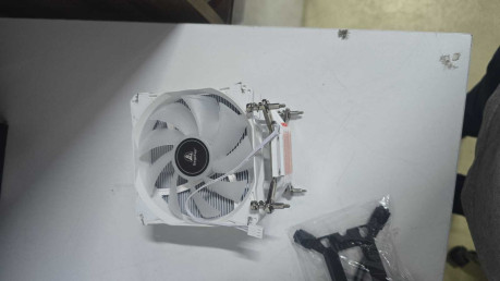 SEGOTEP Frozen Tower T4 120mm Beyaz Hava S(OUTLET)