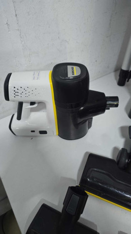 KARCHER VC 6 CORDLESS OURFAMILY PET DIKEY (OUTLET)