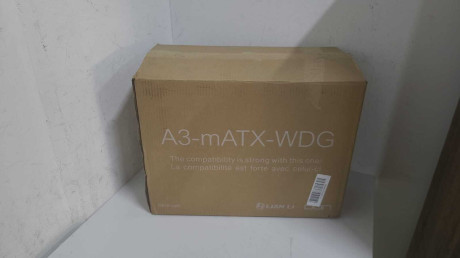 Lian Li Dan Case A3 Beyaz Ahşap Cam Panel (OUTLET)