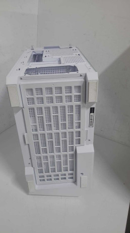 MAG PANO M100R PZ WHITE M-ATX CASE(OUTLET)