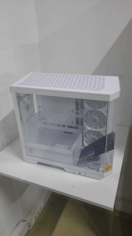 MAG PANO M100R PZ WHITE M-ATX CASE(OUTLET)