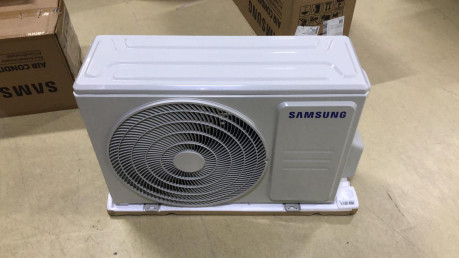 SAMSUNG AR35 WHITE AR09TXHQBWK 9000 BTU KL(OUTLET)