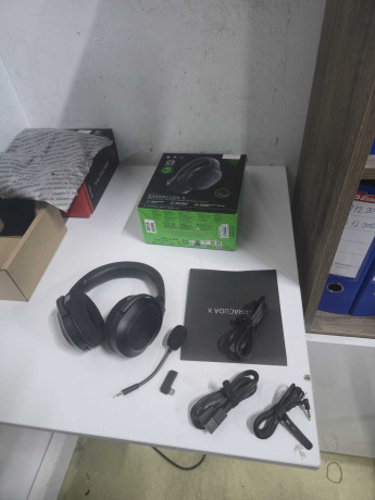 RAZER RZ04-04430100-R3M1 Barracuda X Kbs. (OUTLET)