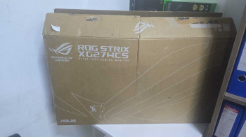 ASUS ROG STRIX XG27WCS  27'''' 180HZ 1MS WQH(OUTLET)