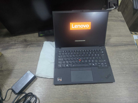 LENOVO P14S 21MFS2MQ00 R7 PRO - 8840HS 16G(OUTLET)