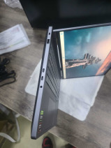 LENOVO TB 21U00013TX R9-8940HX 32G 1TB 16