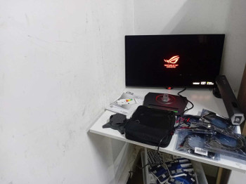 ASUS ROG STRIX XG27UCDMG 0.03 MS 240 HZ 27(OUTLET)