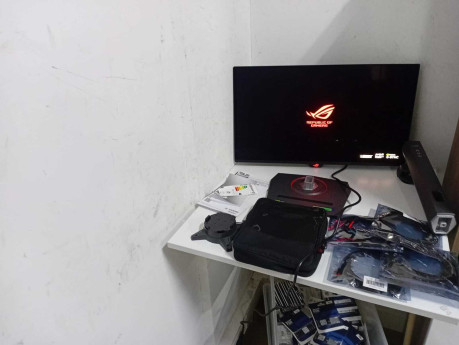 ASUS ROG STRIX XG27UCDMG 0.03 MS 240 HZ 27(OUTLET)