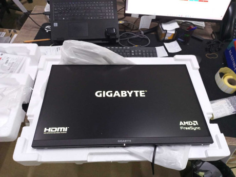 GIGABYTE GS27QA 27