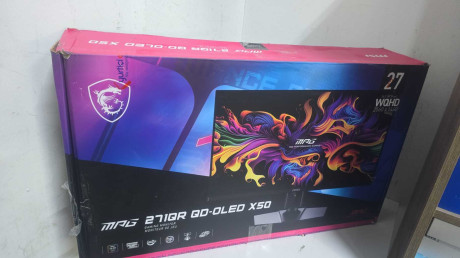 MSI MPG 271QR QD-OLED X5 26.5