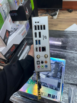 COLORFUL iGame B860M ULTRA V20 DDR5 9200MH(OUTLET)