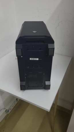 MSI MAG FORGE M100R 4X 120MM ARGB MATX GAM(OUTLET)