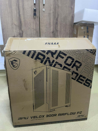 MSI MPG VELOX 300R AIRFLOW PZ WHITE(OUTLET)
