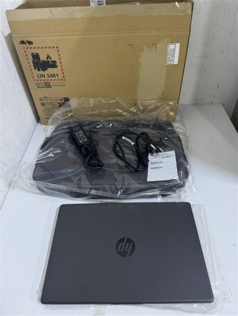 HP 245 G10 D0NZ6ES RYZEN 5-7520U 8GB 512SS(OUTLET)