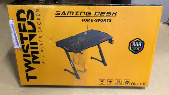 TWISTED MINDS Z DESIGN TM-Z-1060-RGB OYUNC(OUTLET)