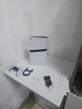 PS5 PRO 2 TB OYUN KONSOLU – ITHALAT FIRMA (OUTLET)