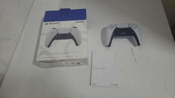 SONY DUALSENSE BEYAZ KABLOSUZ PS5 OYUN KOL(OUTLET)