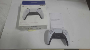 SONY DUALSENSE BEYAZ KABLOSUZ PS5 OYUN KOL(OUTLET)
