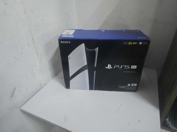 PS5 PRO 2 TB OYUN KONSOLU – ITHALAT FIRMA (OUTLET)