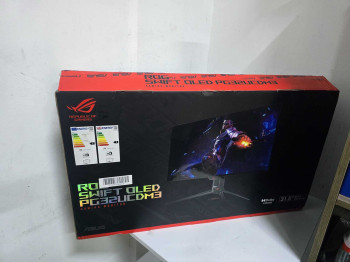 ASUS ROG SWIFT PG32UCDM3 31.5